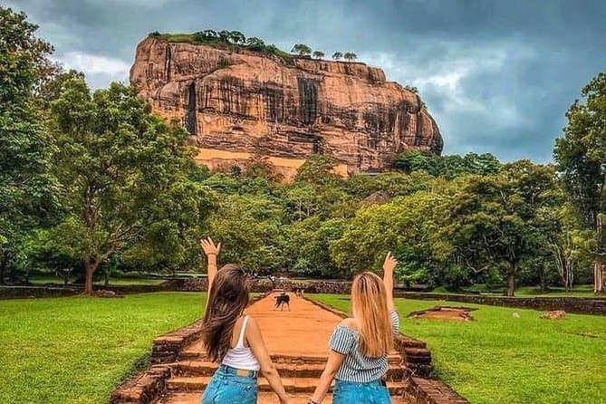 Sigiriya City Tours 