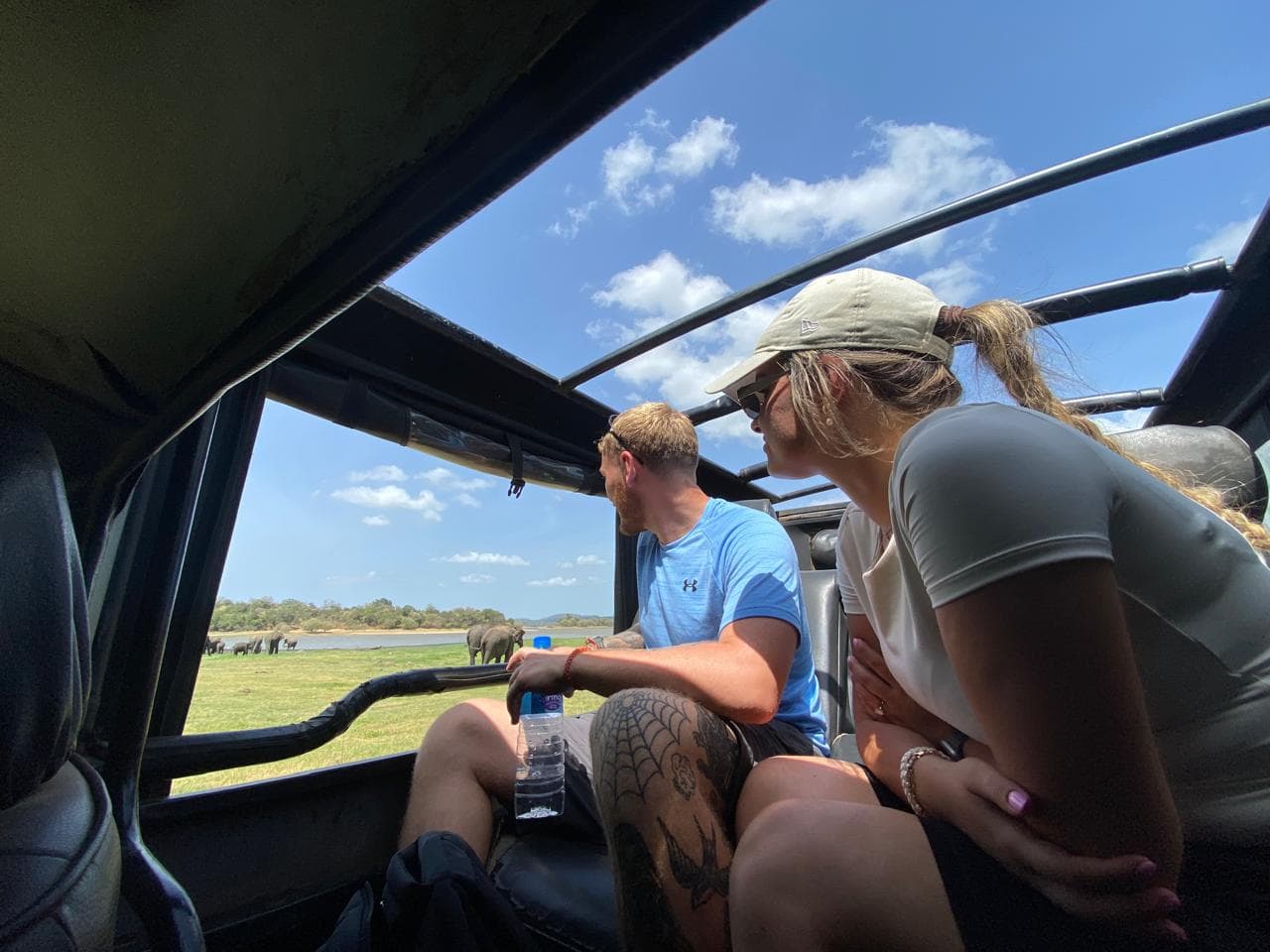 Minneriya Jeep Safari